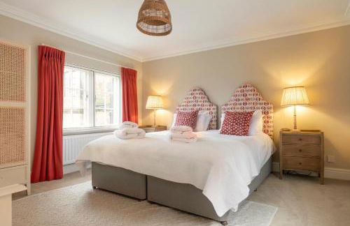 East House - Photo 16