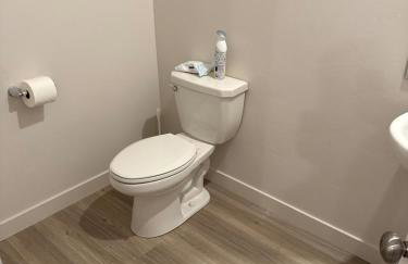 Great Location Sleeps 8 with 5 Beds and 3 Baths - Foto 18