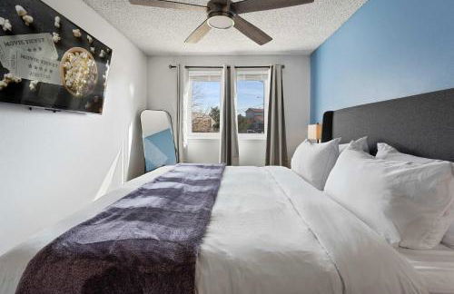 Family 4BR Home with Patio by Willowcreek Park - Foto 3