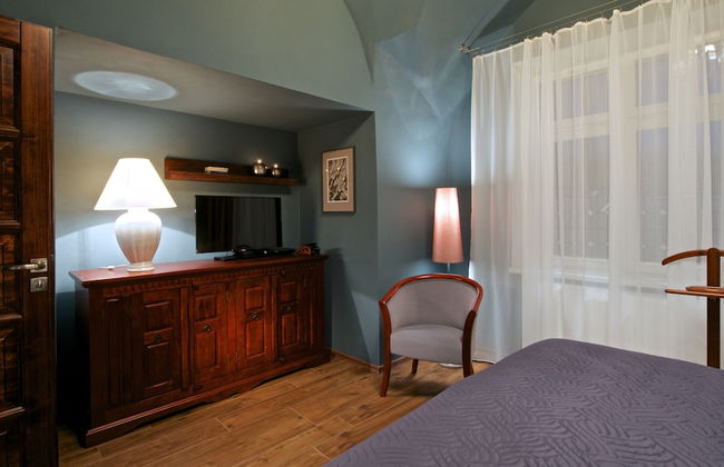 Redfoxapartment Central - Photo 3