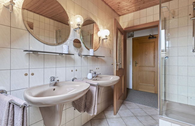 Secluded Apartment in Schönsee near Forest - Photo 21