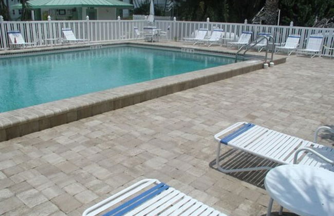 Gulfview Manor Resort - Photo 47