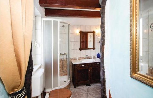 7 Bedroom Gorgeous Home In Grabovac - Photo 49