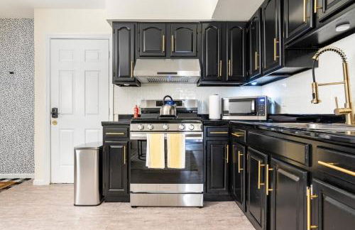 2BR Stay for Crews & Families - Foto 20