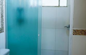 Apartamento 222 Pé na Praça 1 vaga Garagem 6 hóspedes - Foto 6