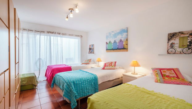 Prainha Sunny 5BR Villa (up to 13 guests) - Foto 2, Imagen principal