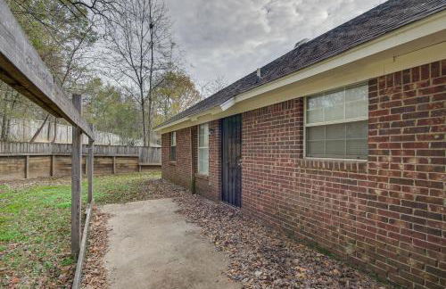 Raymond Home about 17 Mi to Downtown Jackson! - Foto 24