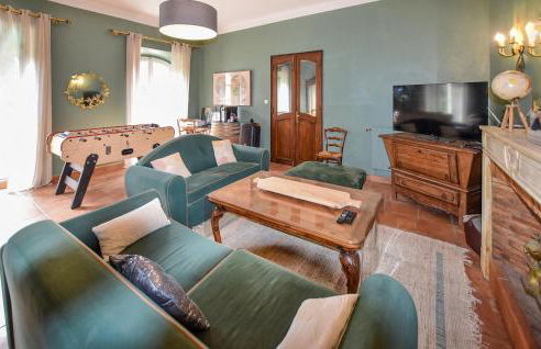 Nice Home In Entraigues-Sur-La-Sorg - Foto 4