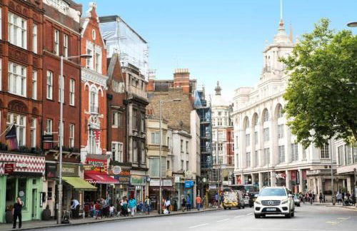 Beautiful Kensington Home with 4 beds, only 3 Minutes walk to Earls Court Station - Photo 40