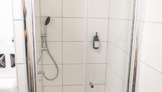 Stilvolles Apartment in Siegen - Foto 4, Shower