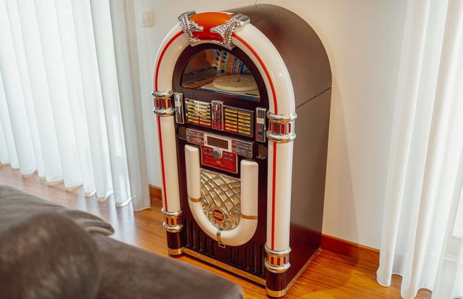 Pool Cinema Villa by Vacationy - Foto 51