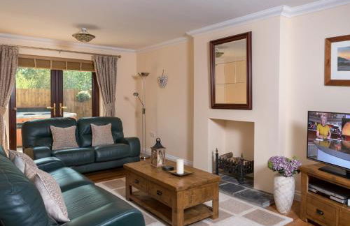4 Bed in Lower Cwmtwrch BN343 - Foto 8