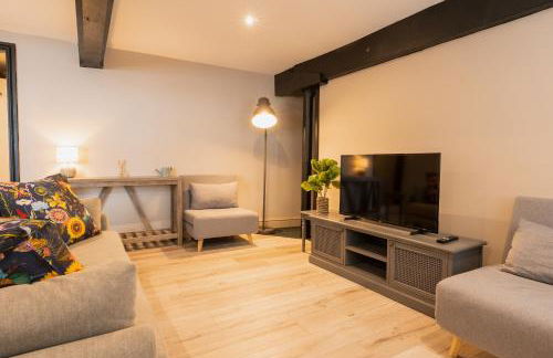 Newly renovated 3 bed Tarvin home close to Chester -sleeps up to 11 - Foto 10