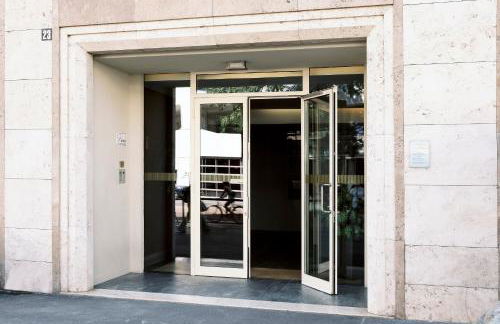 ComeCasa De Amicis Urban Flat near Duomo - Foto 29