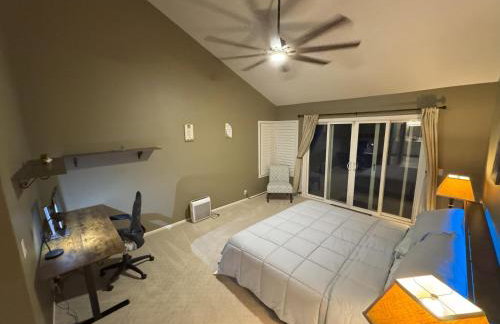 Riverside Views & Pool Retreat - Foto 75