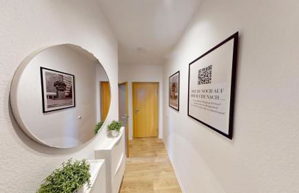 Retrochic in zentraler Lage, nur 1 Minute bis zur Haltestelle der Linie 5, WLAN - Foto 8