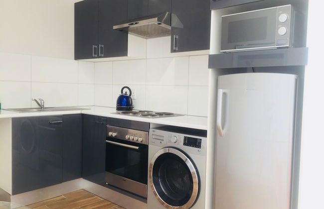 Urban Oasis at The Square - Photo 29