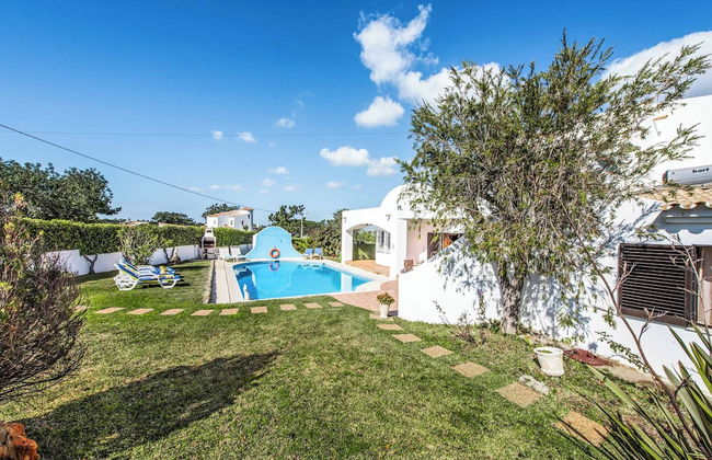 Villa Gira - Photo 29