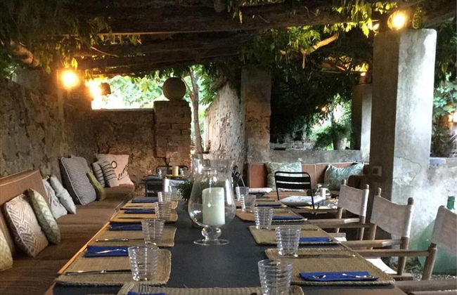 Porto Ercole Tuscany Coast Classic Charm in Fabulous 18th c Farmhouse now Chic Designer Villa w P - Photo 11