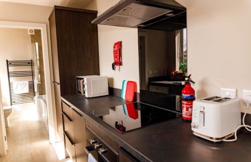 Spacious 4Bed Parking & Wi-Fi - Contractor Stays - Foto 70