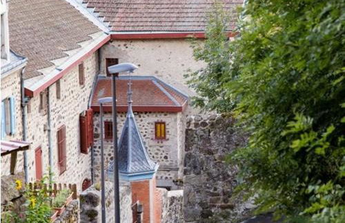 Grande maison en pierres avec jardin, proche d'un bourg médiéval, animaux acceptés - FR-1-582-161 - Foto 15