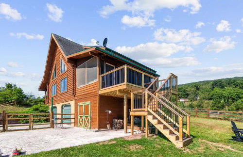 Mountain Escape on 6 acres w Hot Tub & Privacy - Foto 64