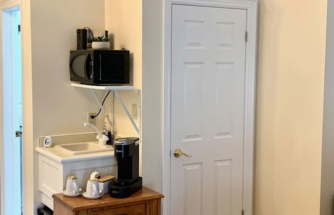 Suites On King - Photo 9