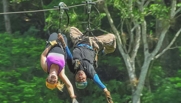 Tirolesa na Selva Vallarta