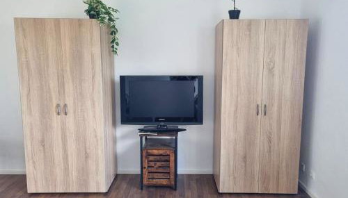 cozy Apartment with Balcony - Foto 3, wardrobe