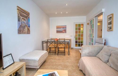 Apartment with Pool and Tennis - Foto 9