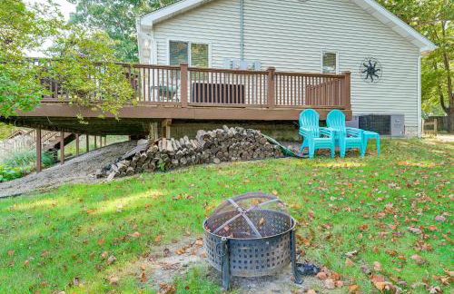 13 Mi to South Haven Lakefront Retreat with Dock! - Foto 23