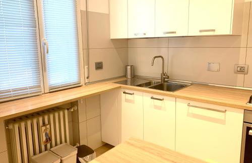 Modern 90sqm Apt - Ideal Base for Parma & Modena - Foto 15