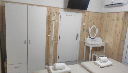 Cantinho Alentejano - Foto 3, towels, wardrobe