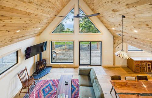 Beautiful Ocean View Cabin and Hot Tub! - Foto 1