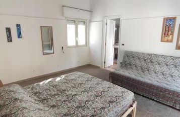 Seaside Villa with Hot Tub, 5mins walk from the sea - Foto 17