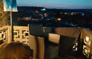 Fishermen's cottage with log burner, 2 bathrooms & sea views from garden terraces - Foto 36