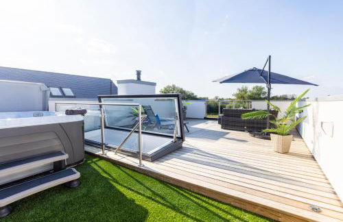 Mallards Way ML01 HOT TUB Lakeside Spa - Photo 23