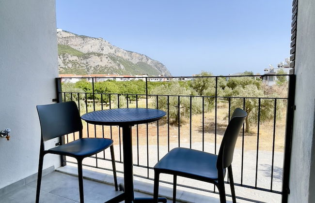 OlivAparts - Photo 47