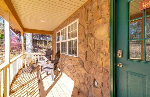 Burnside Resort Cabin with Hot Tub and Outdoor Spots! - Foto 31