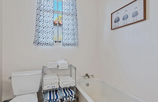 Garden Cottage - Miramar Beach With Shared Deck - Foto 8