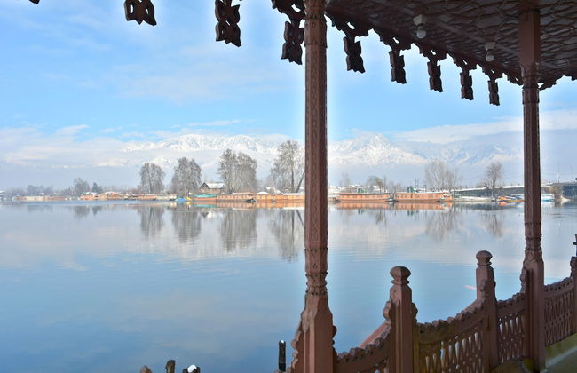 Golden Flower Heritage Houseboat - Foto 19