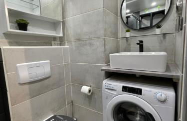 Studio vue port, belle terrasse, piscine - Foto 13