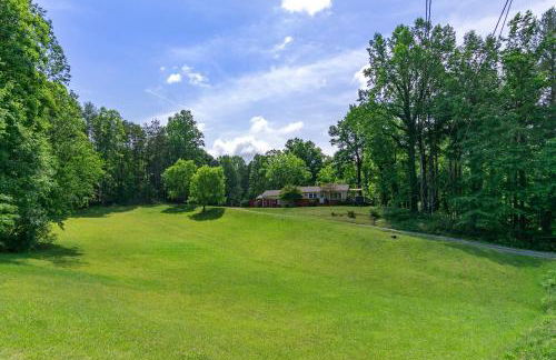 Nomad Retreat Pet-Friendly, Hot Tub & Mountain View - Foto 33