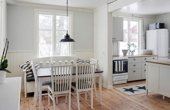 Historic Cottage by Lake Yngern - Foto 11