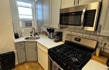 4 ROOMS FAMILY HOUSE WITH BACKYARD, LAUNDRY AND PARKINg - Foto 9