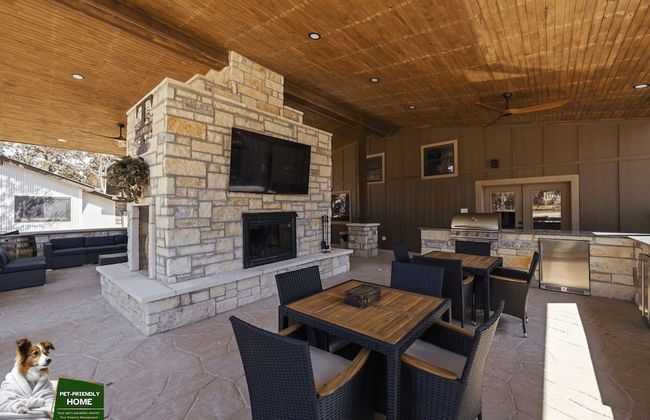 Luxury Retreat for 28 Terracotta Bliss Getaway - Photo 2