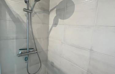 Le 102 - appart-sympa - T2, patio, jardin et cave - Larmor-Plage - Foto 18