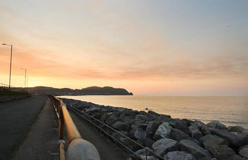 Beautiful Beach Front Cottage - Foto 22