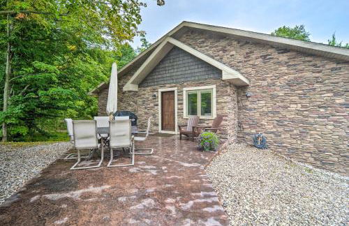 Modern Arcadia Farmhouse on 80 Acres with Fire Pit! - Foto 23