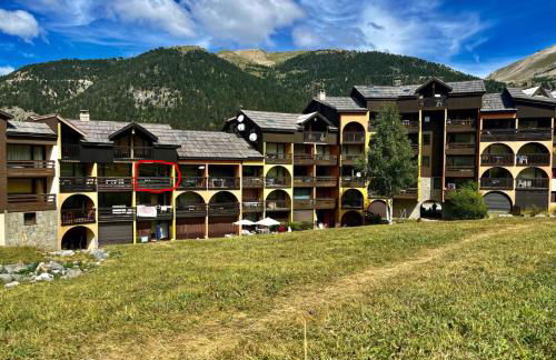 Cosy Apartment in the Mountain Charme - Photo 9